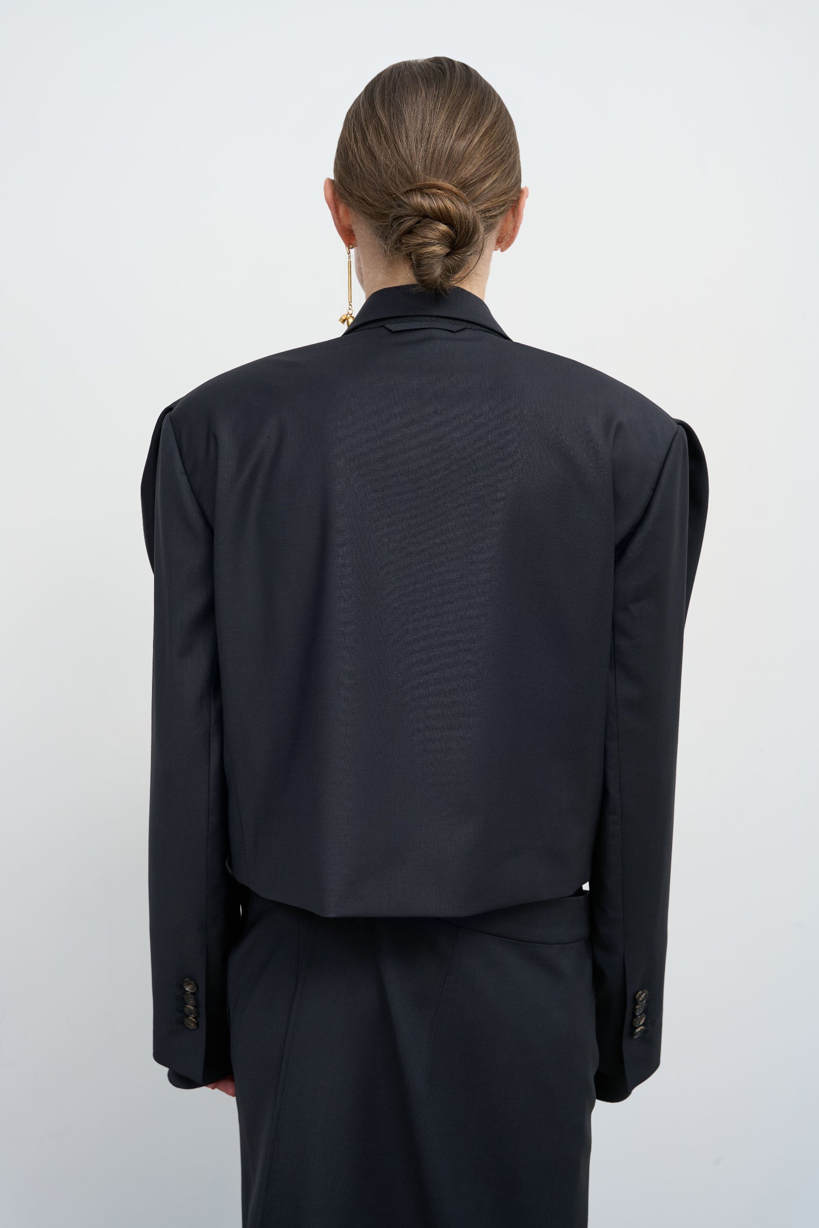 CROPPED JACKET WITH FLORAL ACCENTS