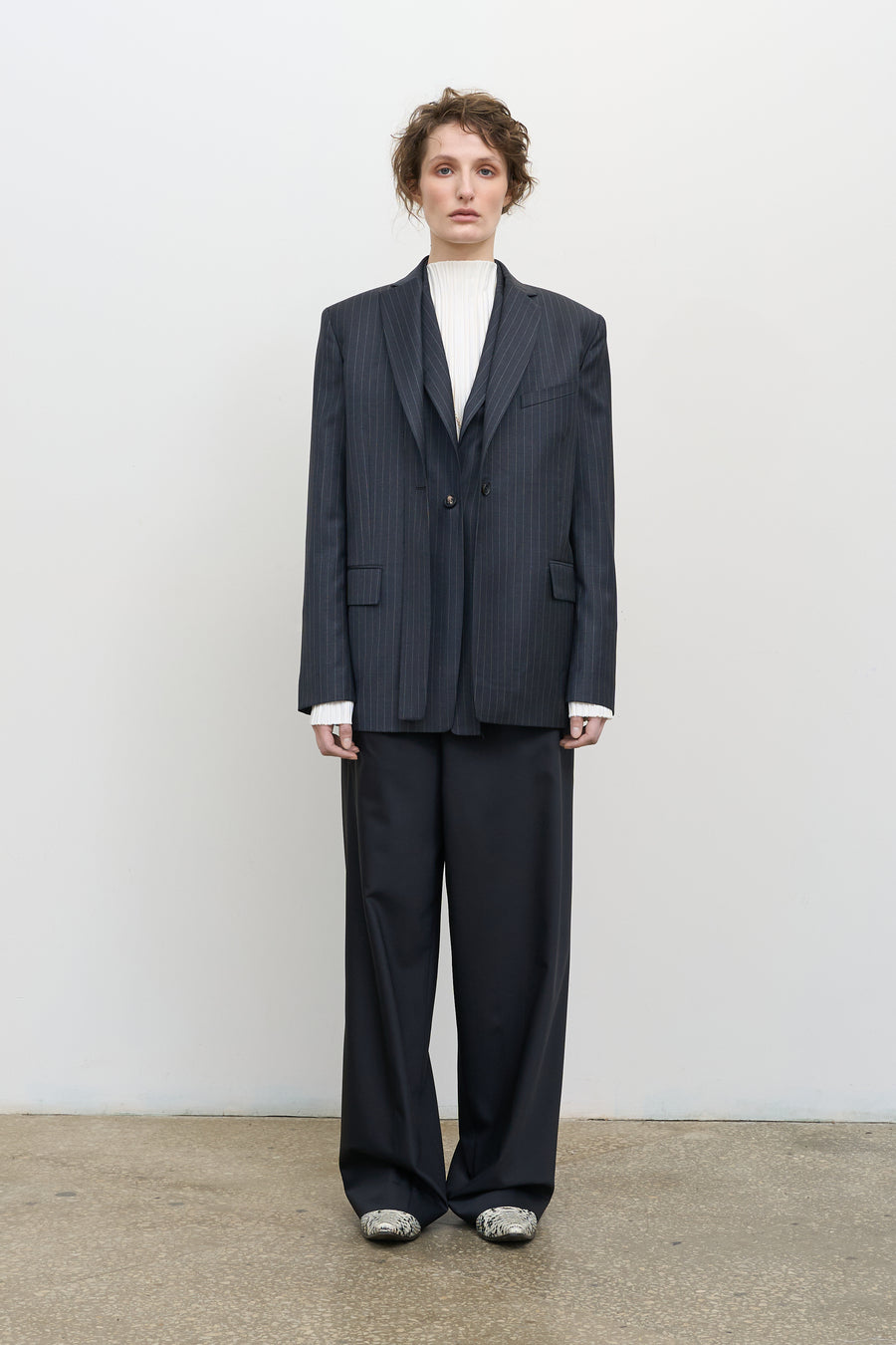 DOUBLE-LAYER LAPEL JACKET
