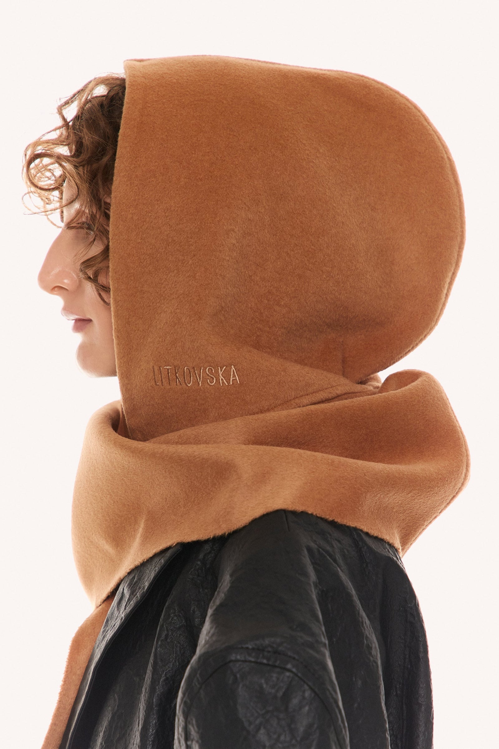 小物 y yo cashmere Hooded stole LITKOVSKA Hooded Scarf – 100% Cashmere Winter Accessory with Logo