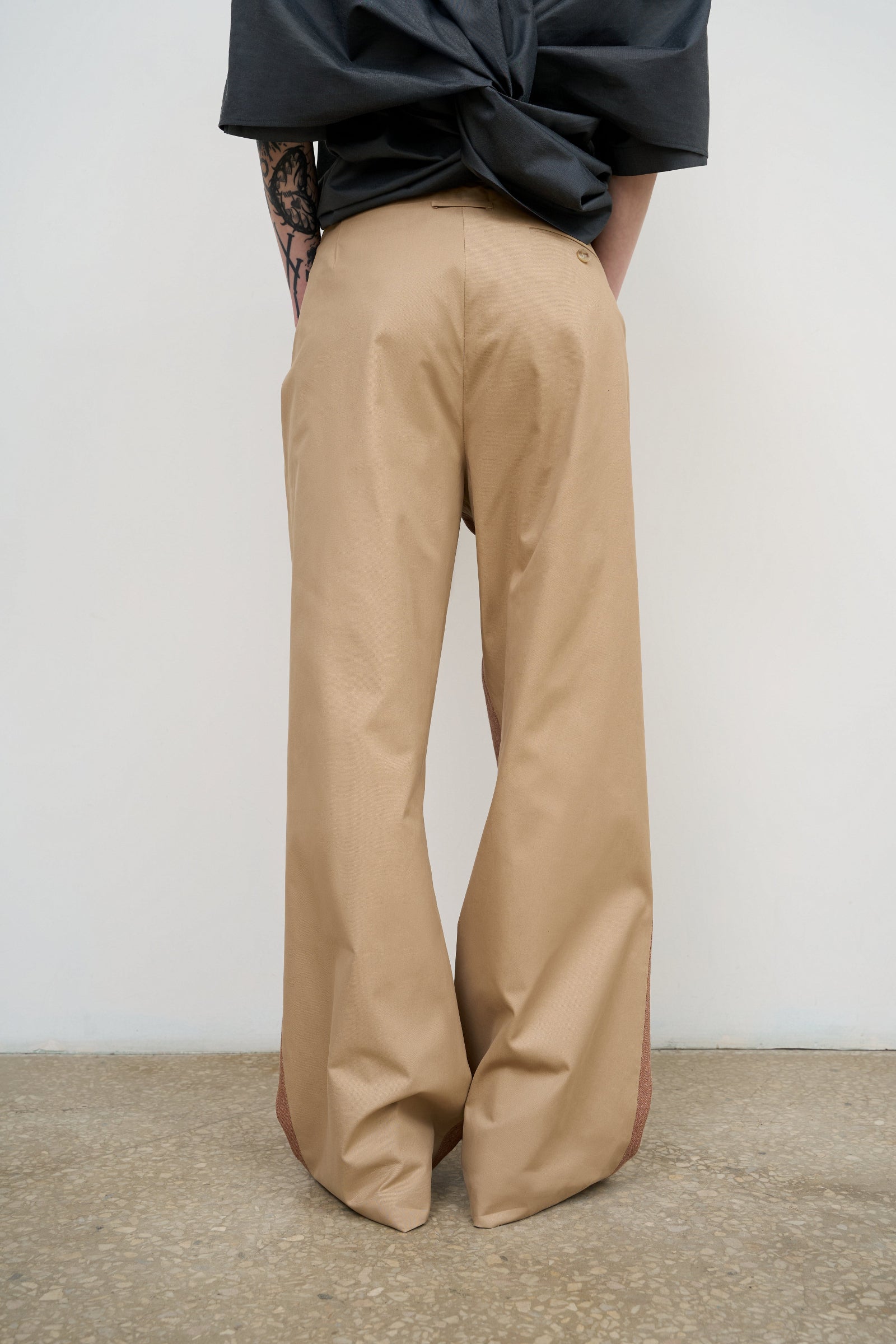 LINEN TWILL FRONT AND COTTON BACK PANTS