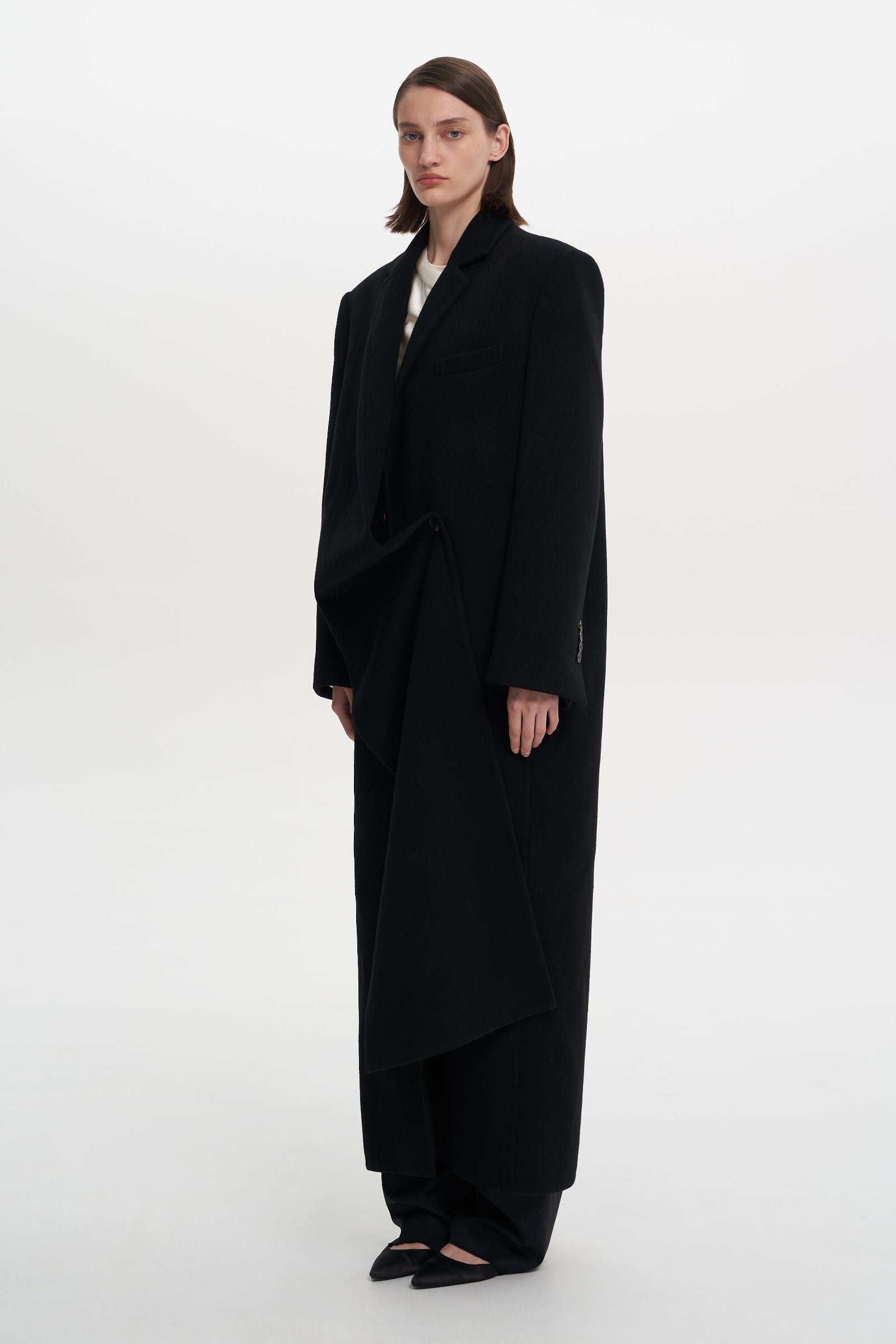 【VOAAOV】wool light coat black LITKOVSKA Mist Black Coat - Virgin Wool