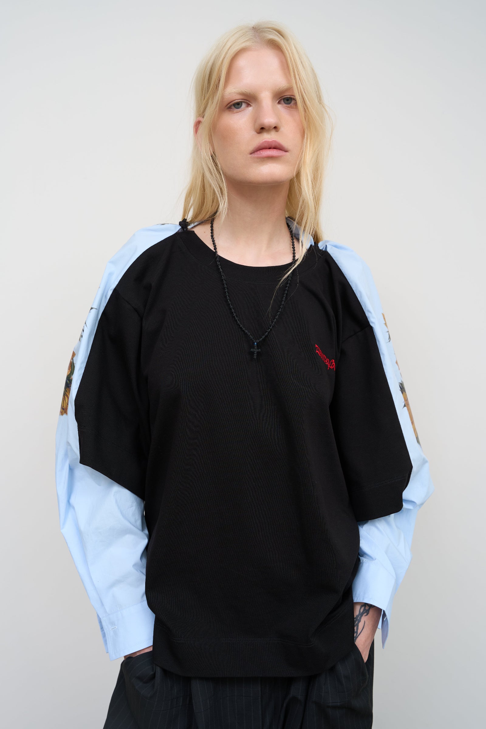SNFLWR BLACK SHIRT