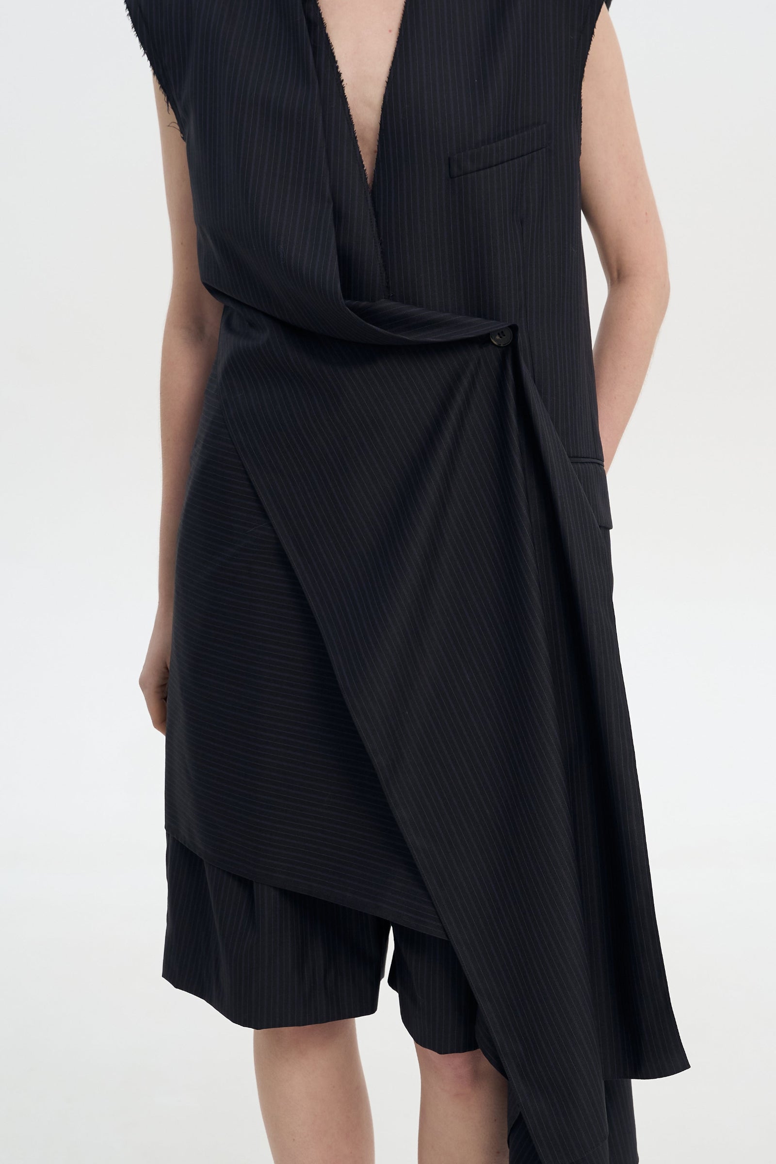 Vest With Knee Length Scarf Detail 4