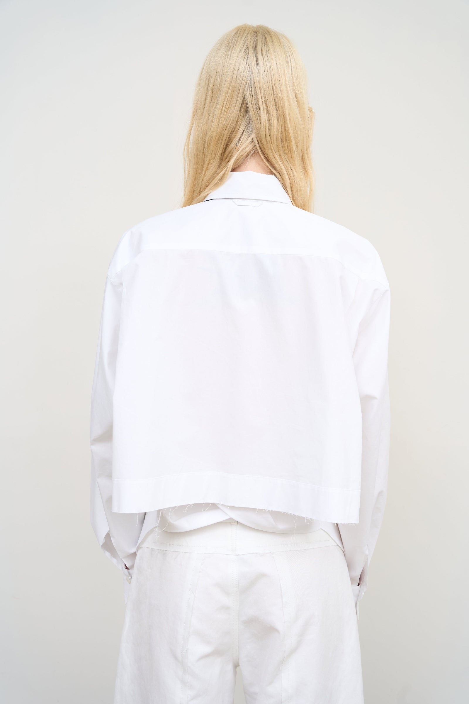 WAIST- CUTOUT COTTON SHIRT