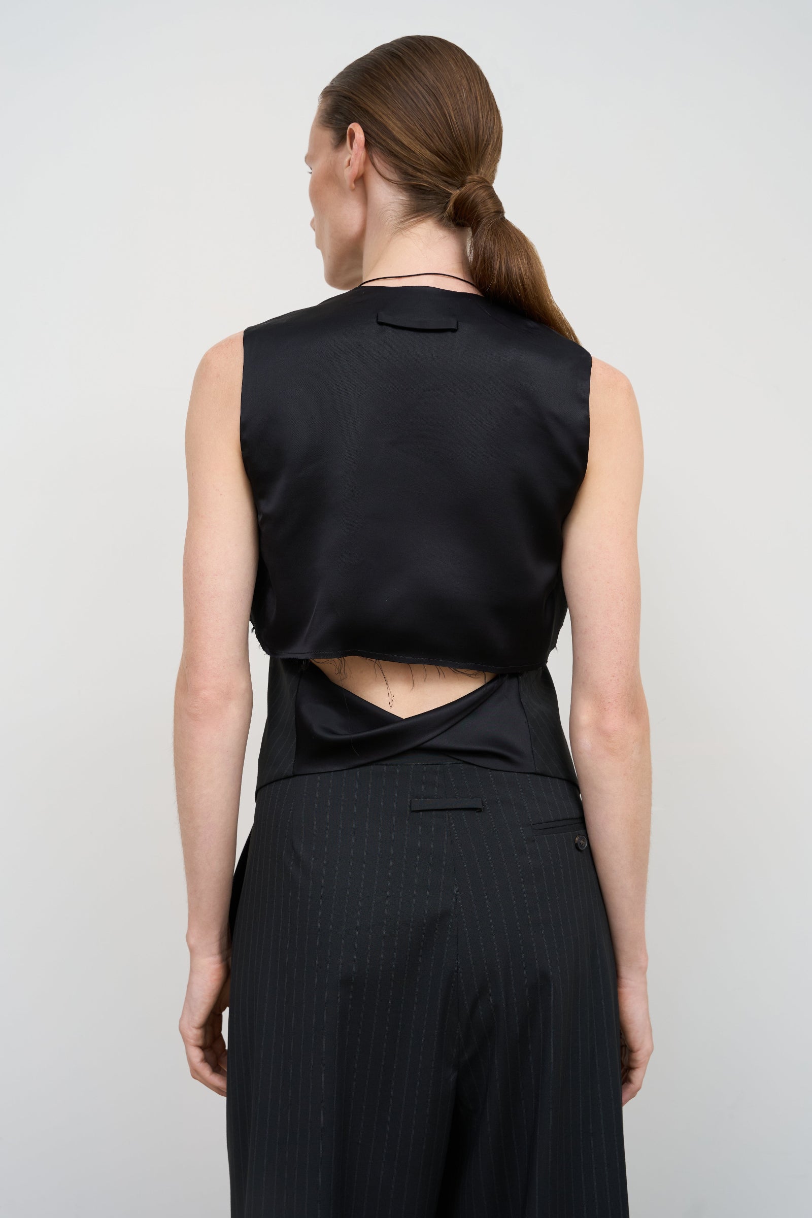 WAISTCOAT WITH TWISTED SATIN BACK