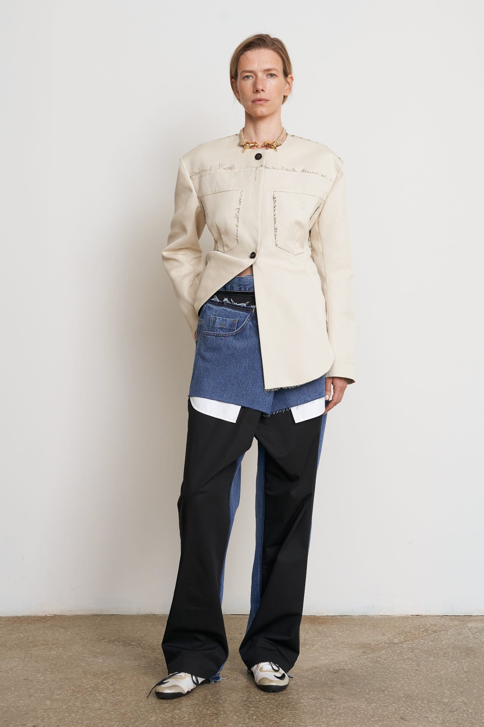 Waist Fitted Frayed Jacket With Satin Back  1