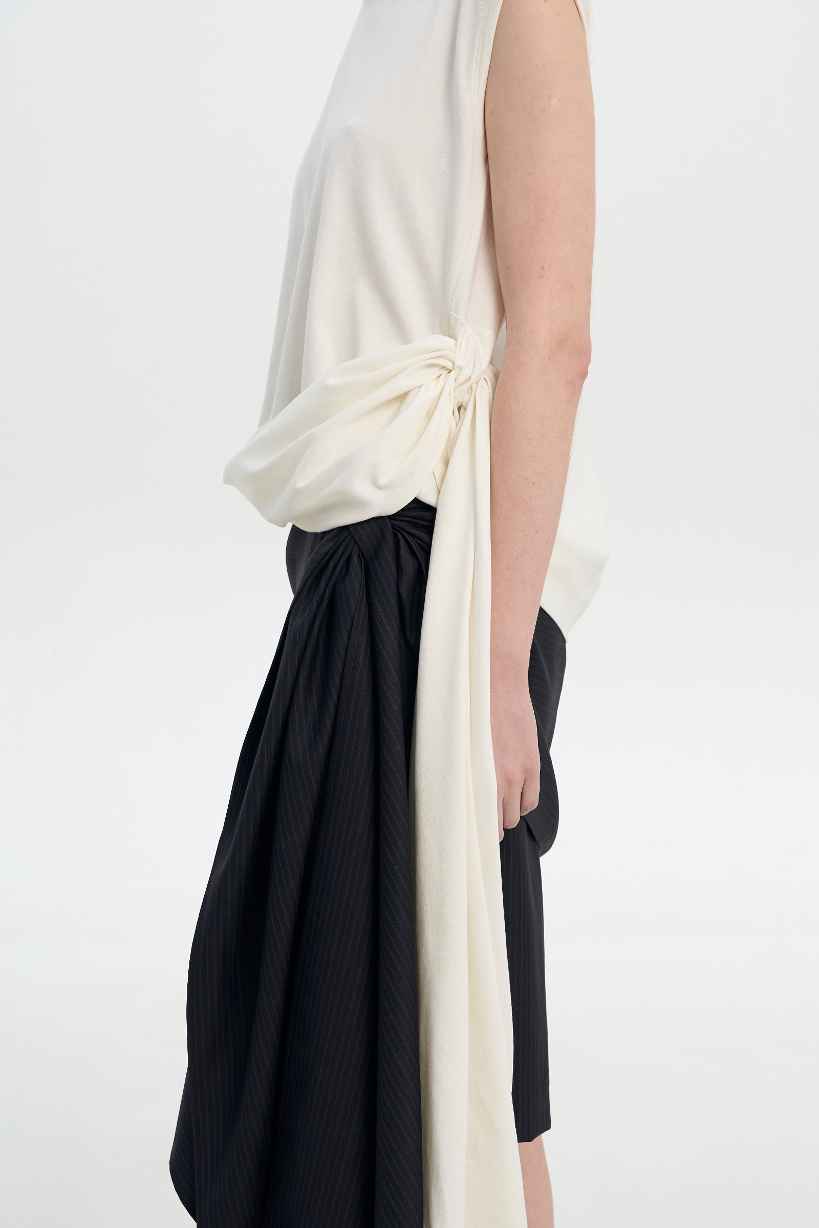 Waist Twisted Cotton T-Shirt 2