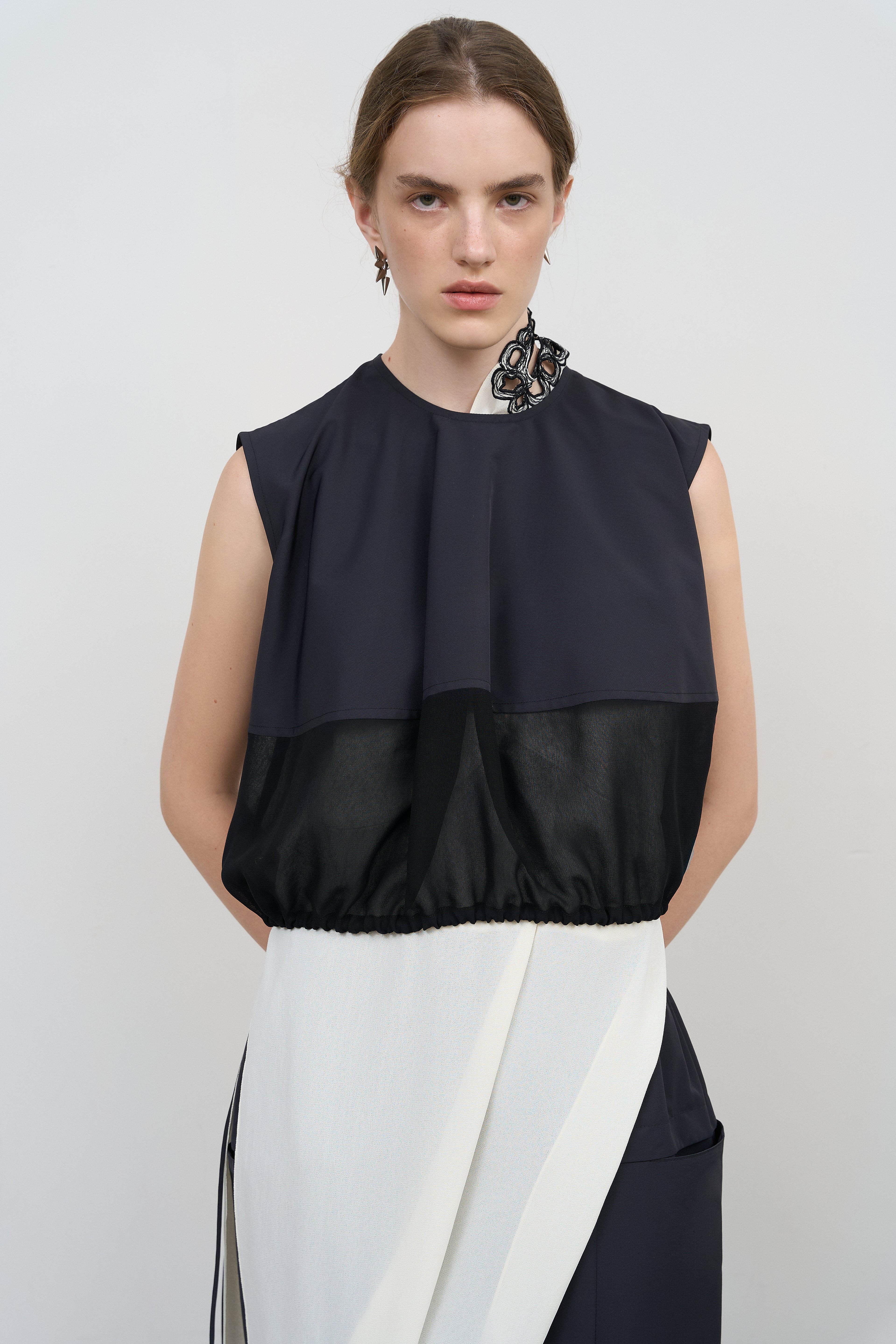 トップス Litmus Her Praha Gathered puffy top CROPPED WOOL BLEND TOP – Litkovska