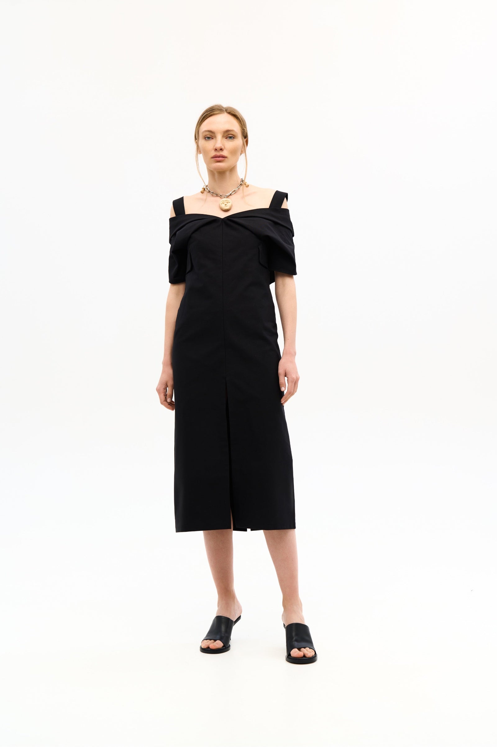 BLACK SVITA DRESS