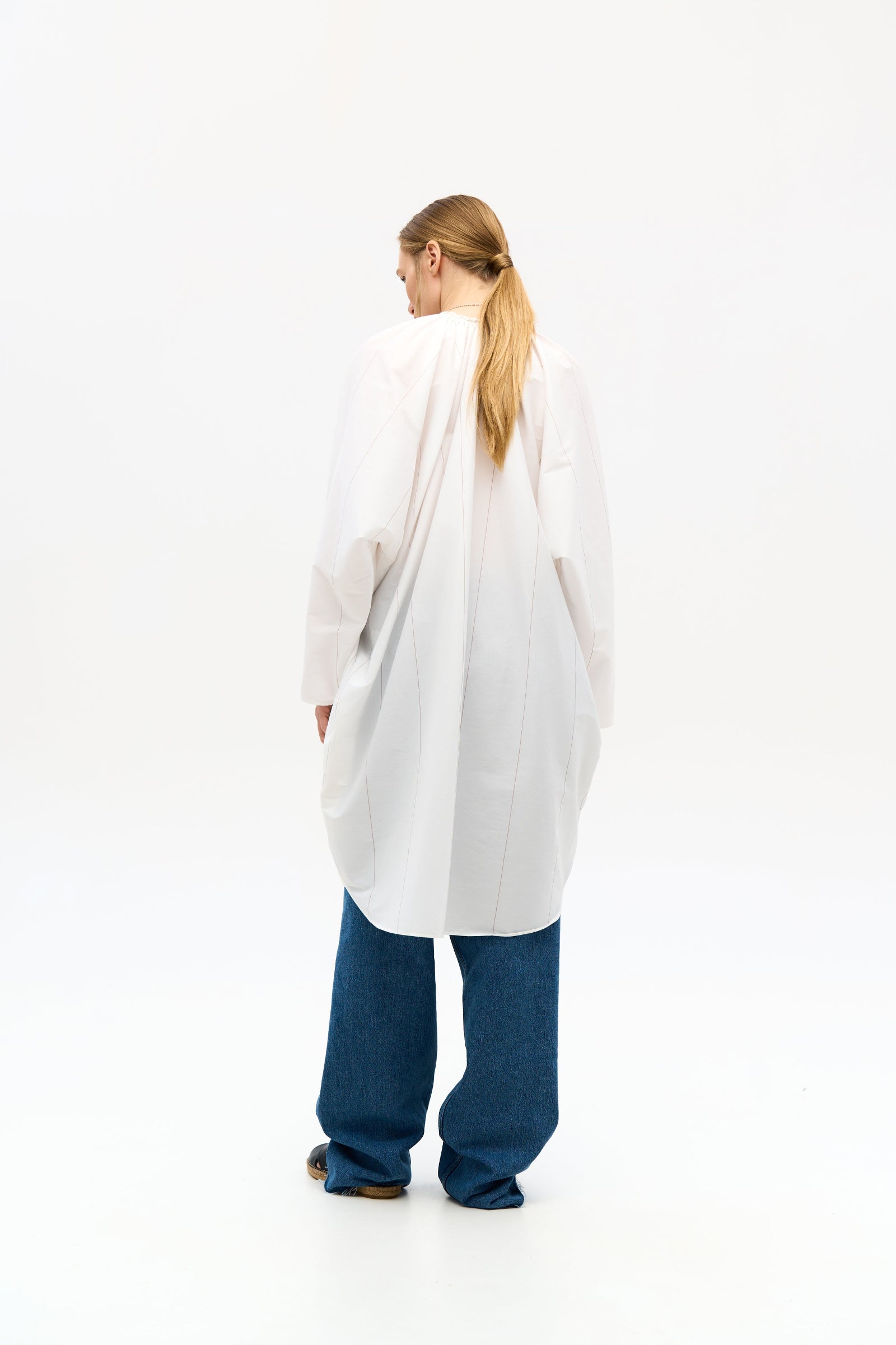 DRESS SOROCHKA SHIRT white back