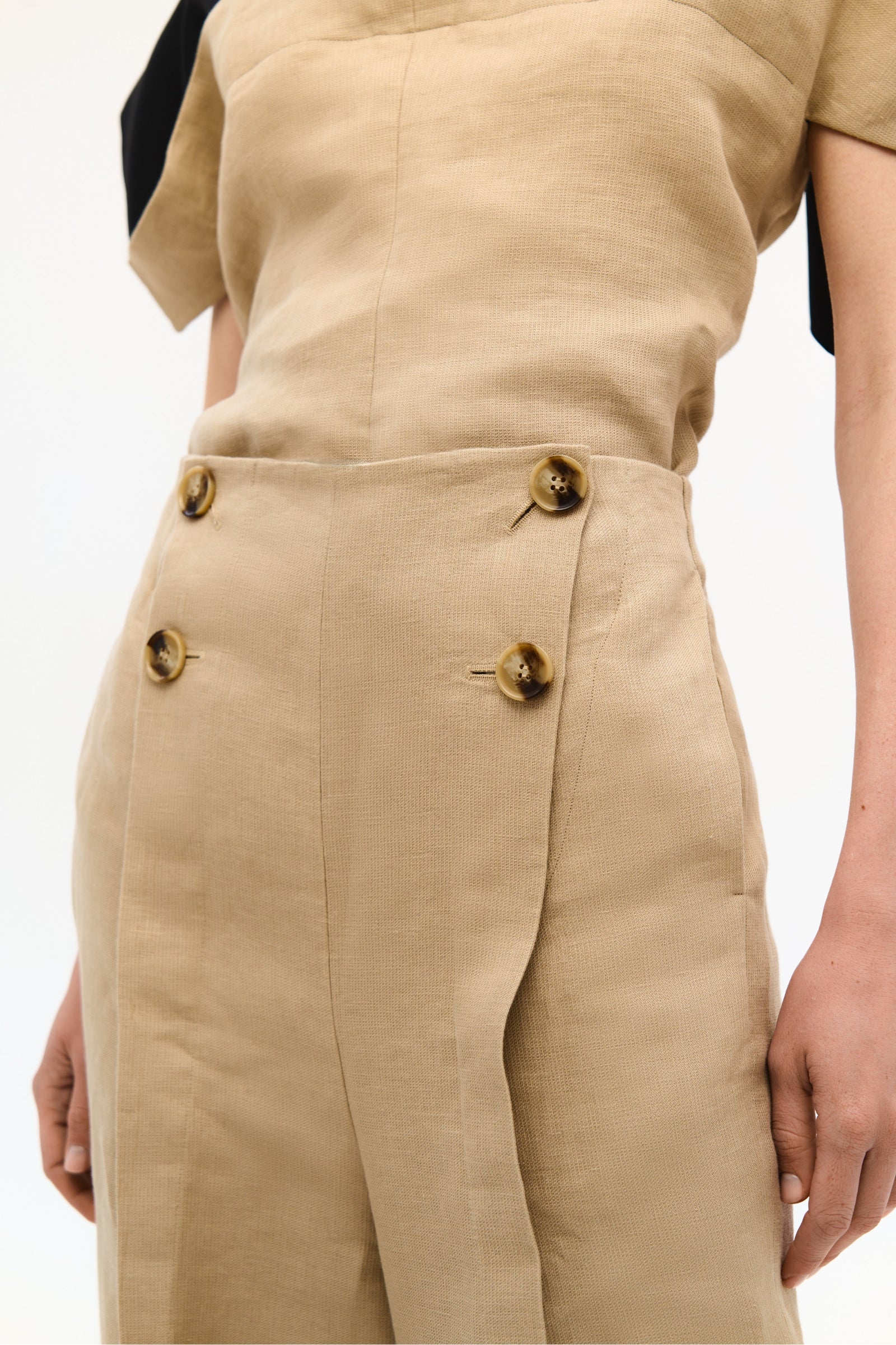 GUCUL Pants 1