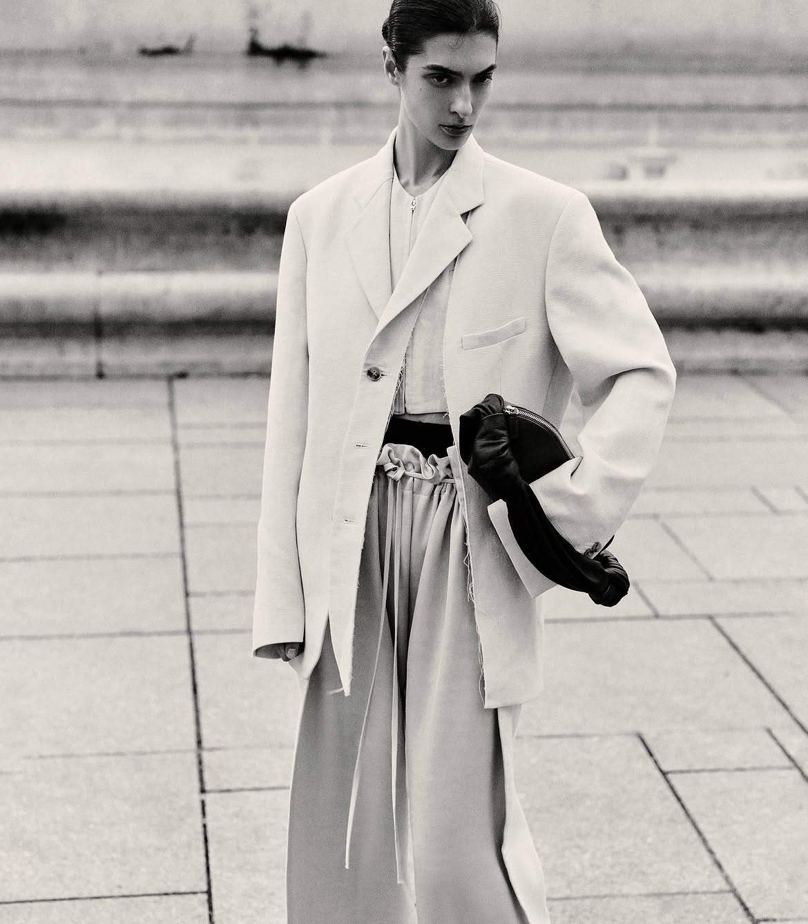 What to Wear With a Blazer: Modern Outfit Ideas and Styling Combinations