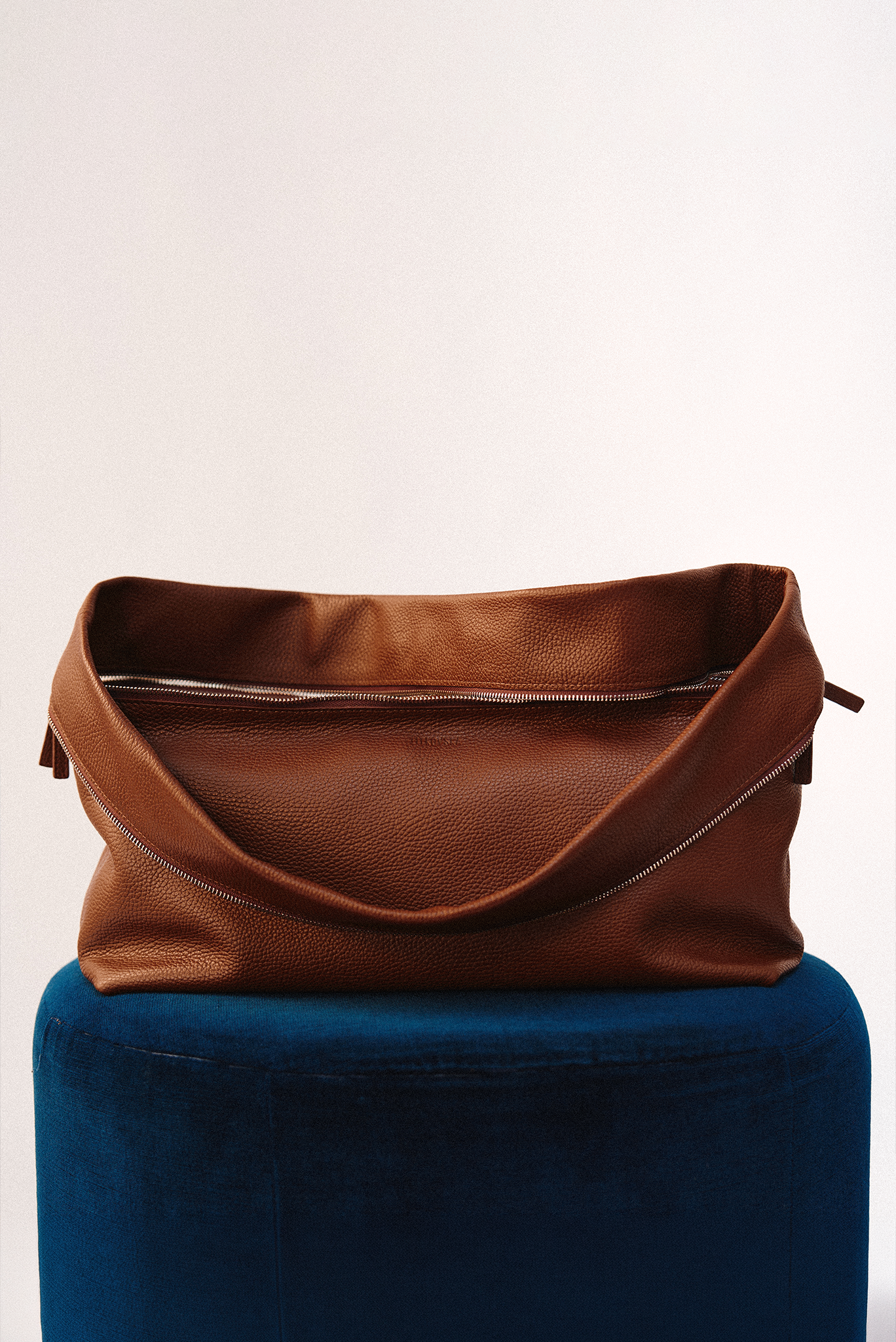 ZIP BAG BROWN