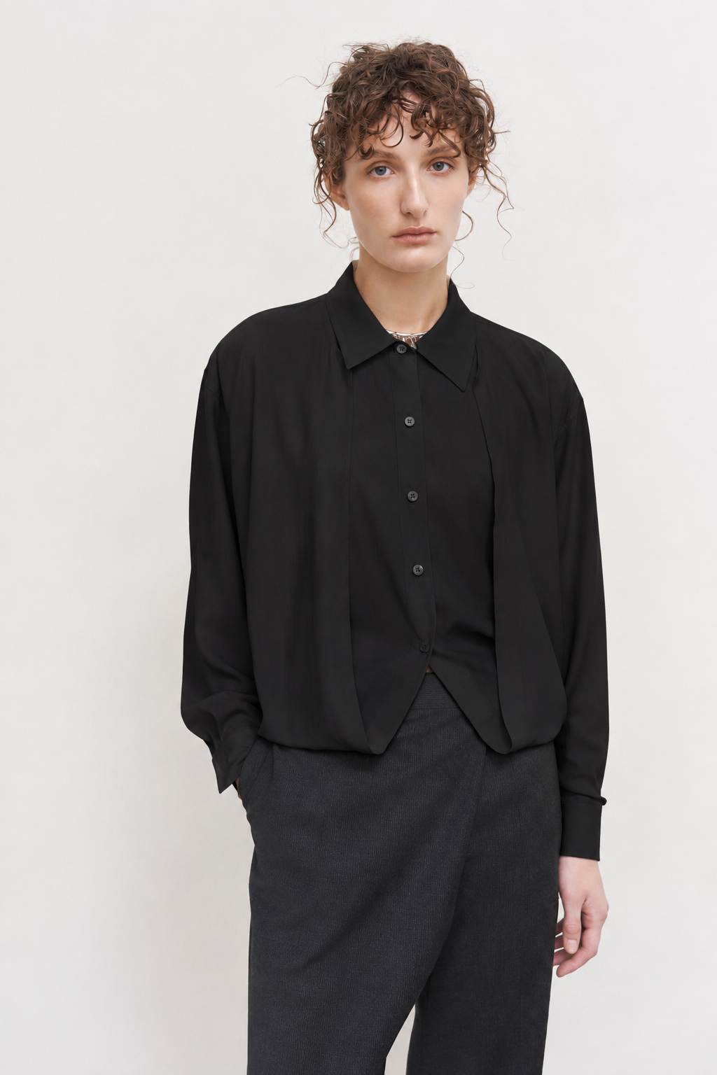 LAYERED BLOUSE WITH TUCKED HEM