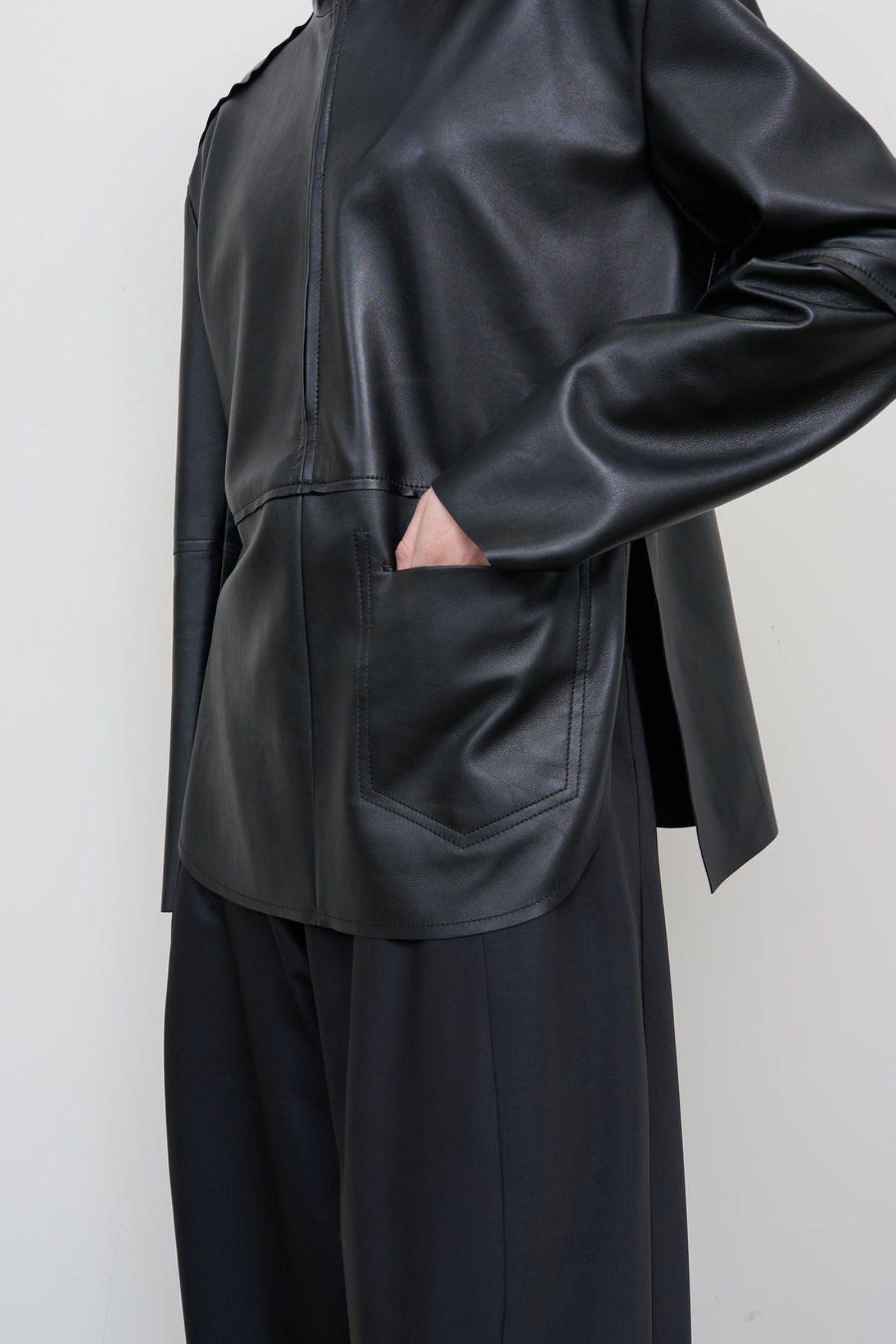 CITYSCAPE LEATHER JACKET WITH FRONT POCKET 1