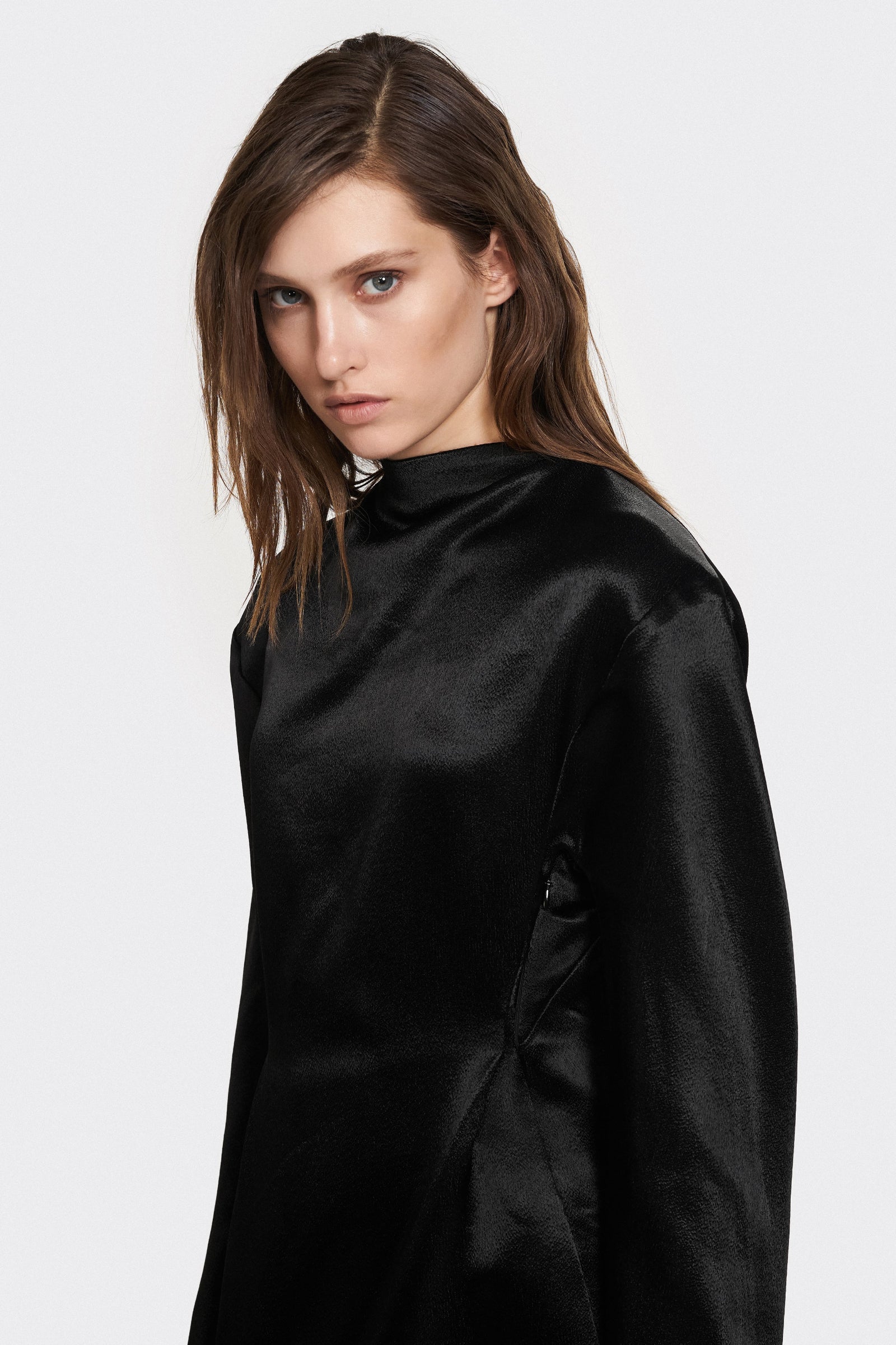 CROW DRESS 1