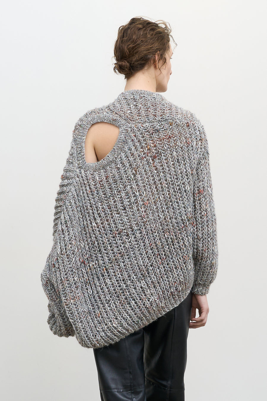 DUAL-NECK REVERSIBLE SWEATER