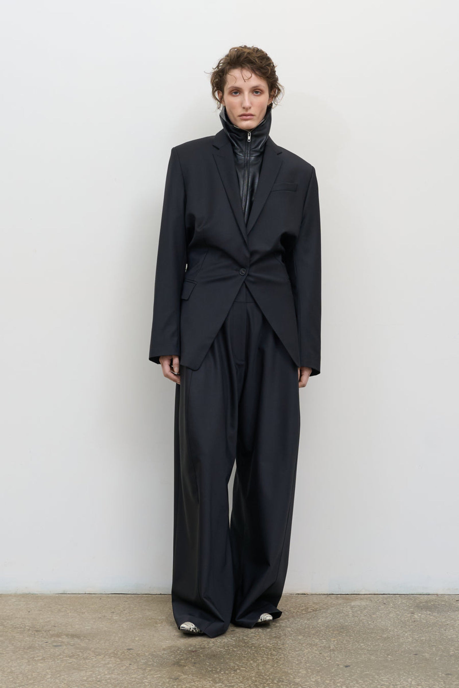 His for her jacket in Black_1_model