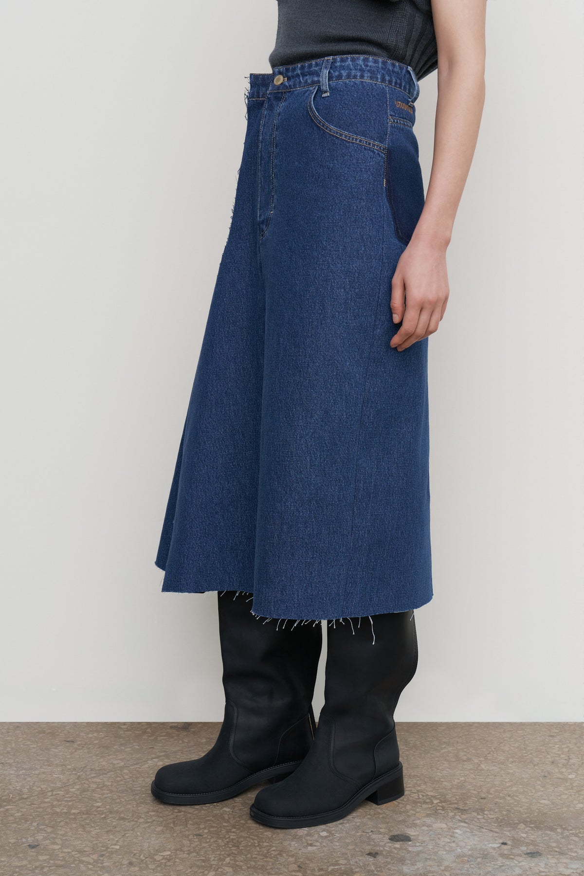 PLEAT-OVERLAY MIDI SKIRT
