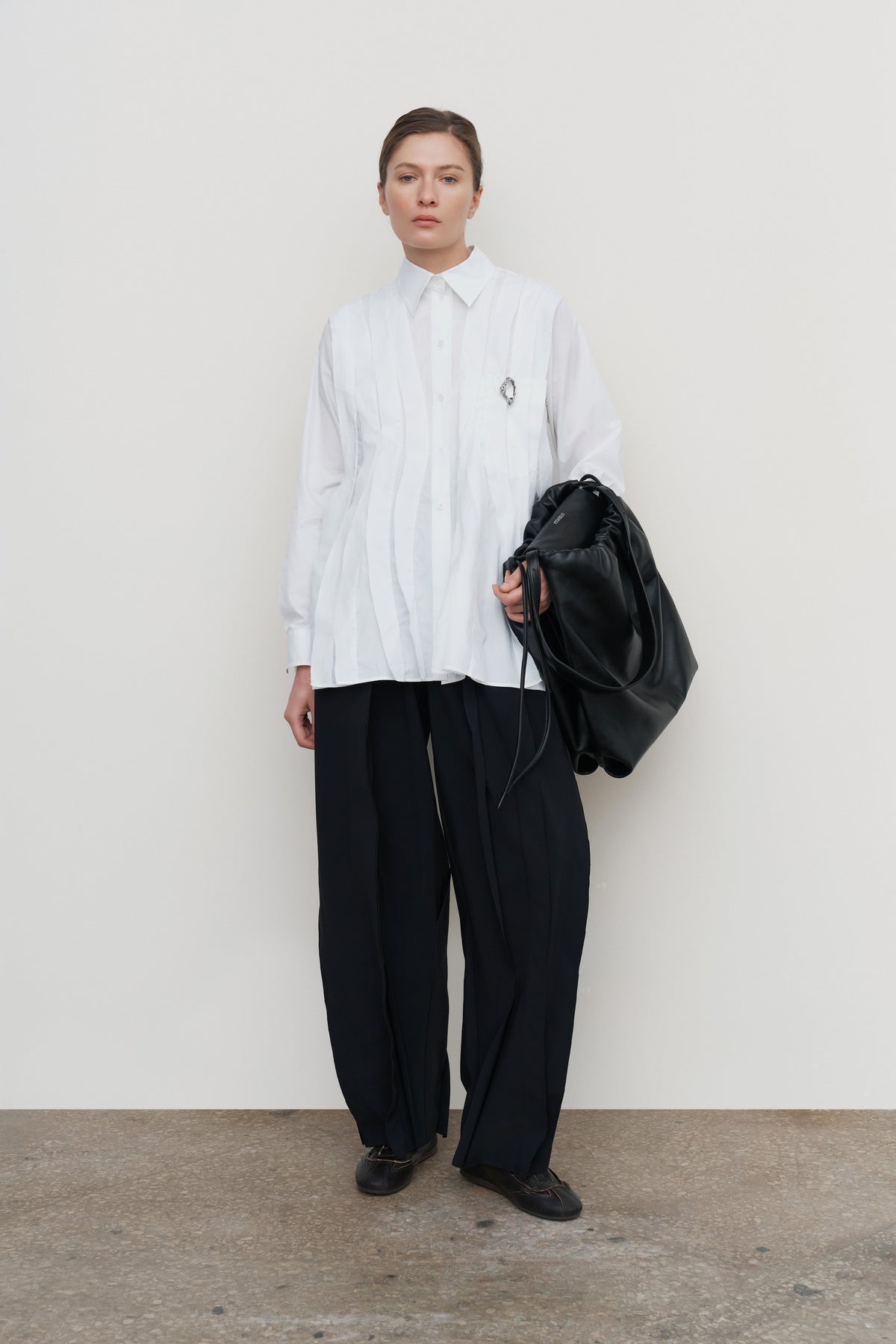 RUFFLE HIGH-RISE BIFLEX BARREL-LEG PANTS