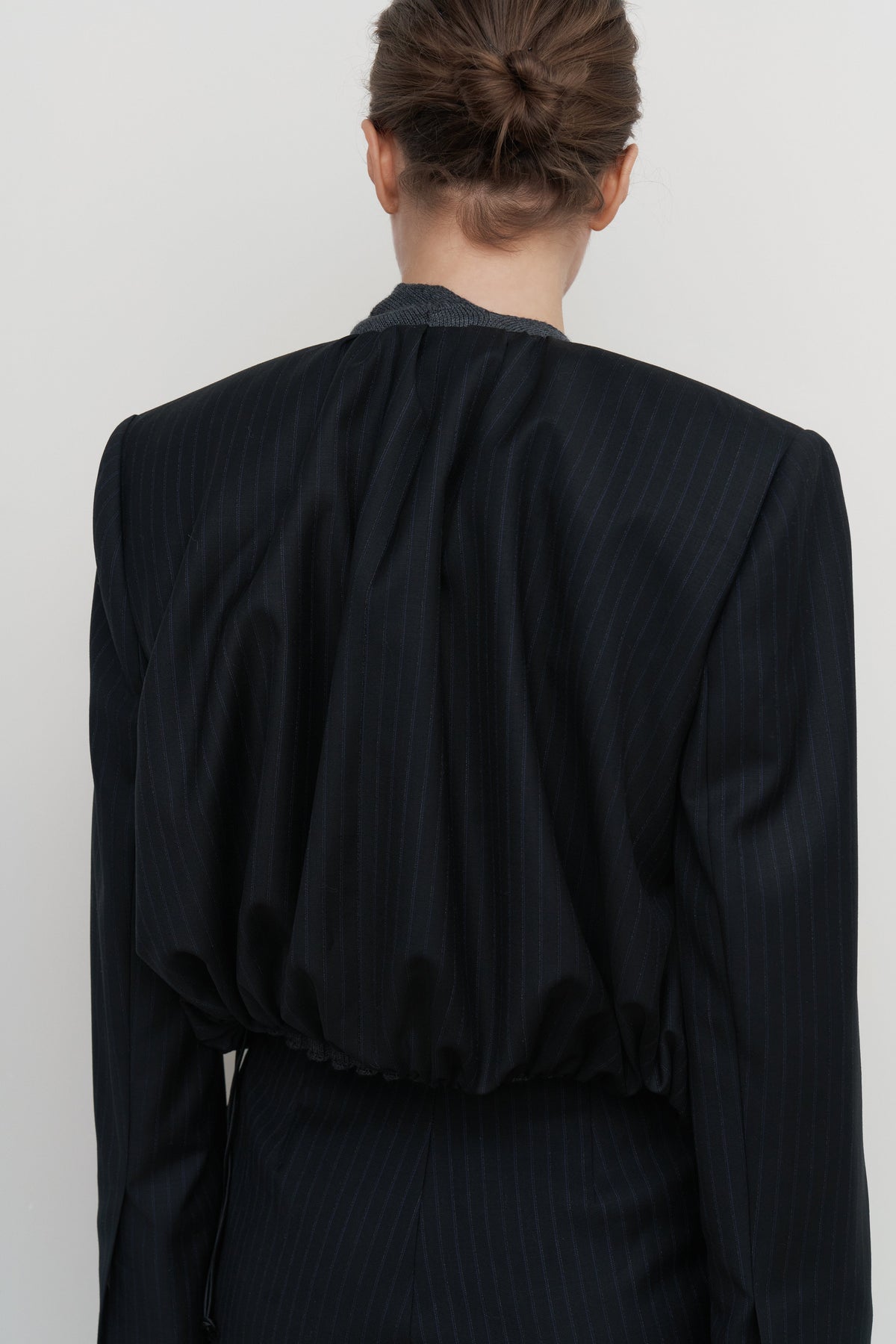 CROPPED DRAPED-NECK JACKET