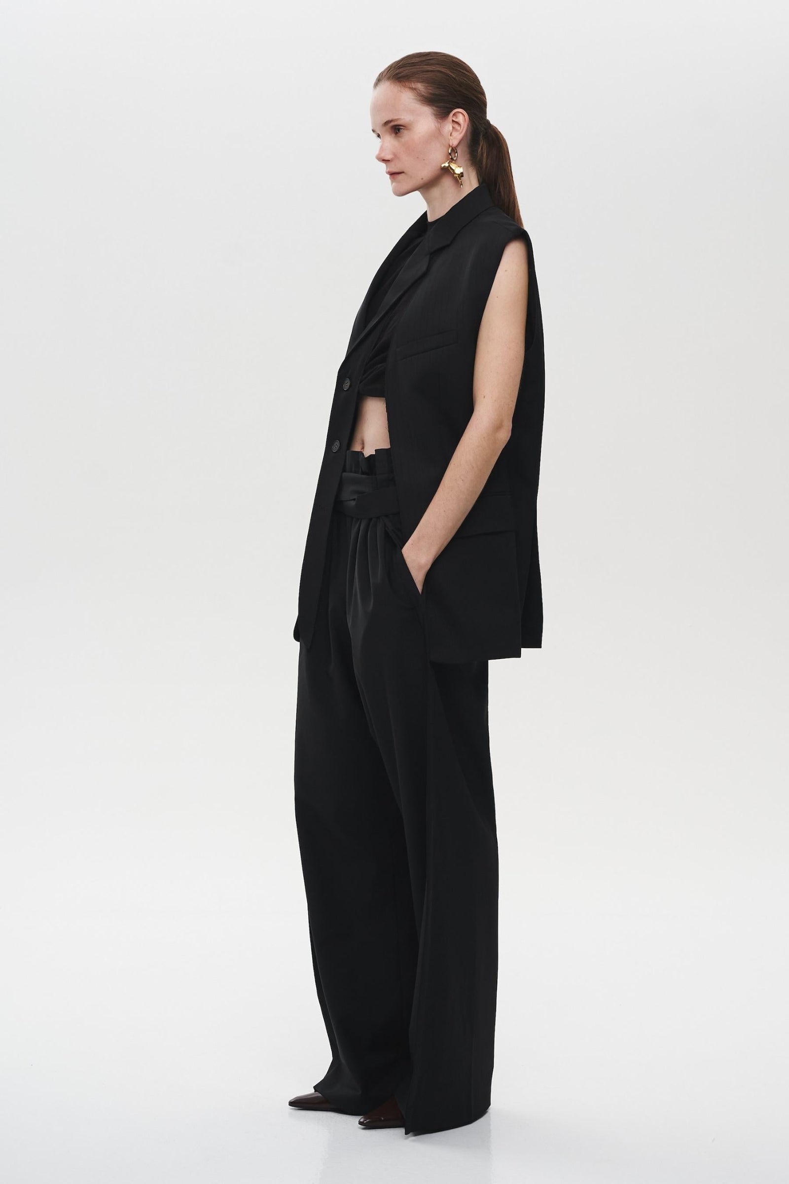 SLIT VEST