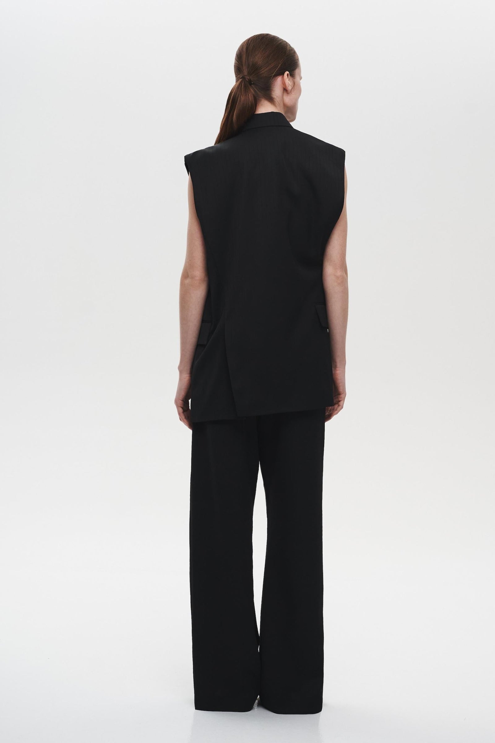 SLIT VEST 2