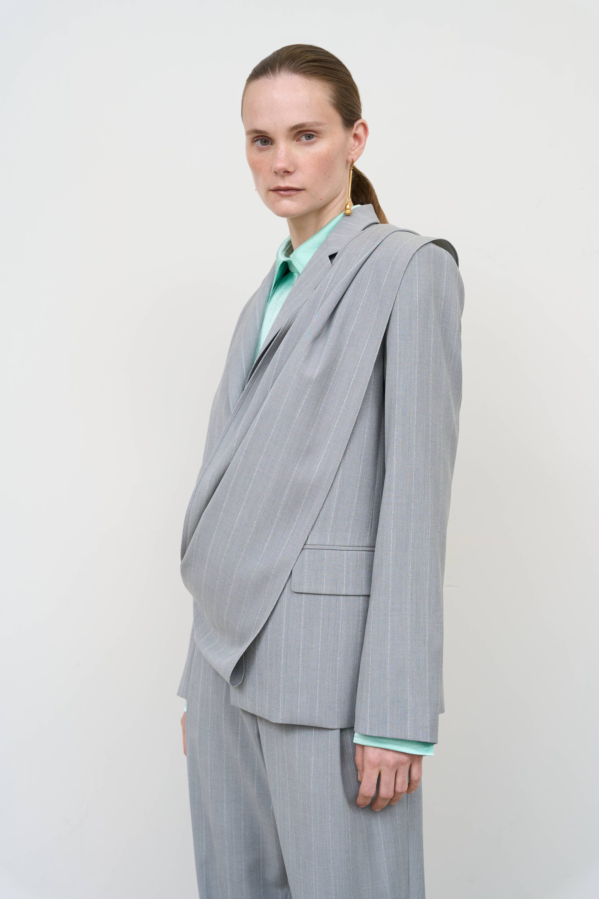 Scarf-Lapel Deconstructed Jacket 1