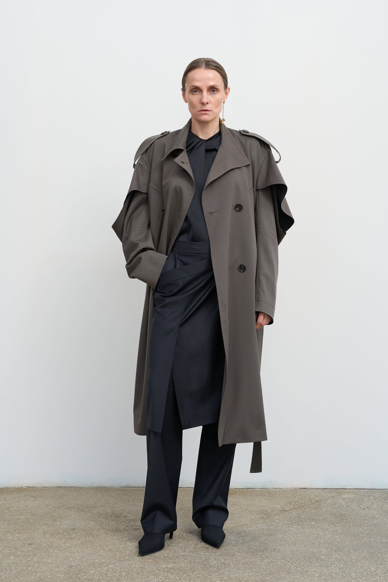 TRANSFORMABLE WOOL-BLEND TRENCH COAT