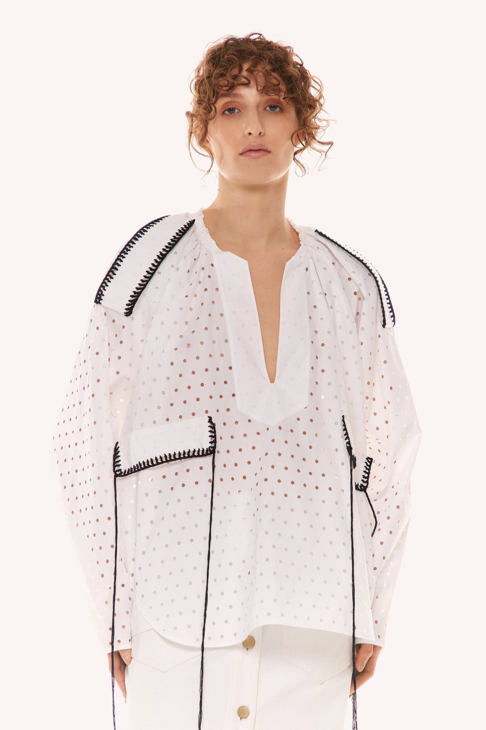 WHITE OBERIH SHIRT 2