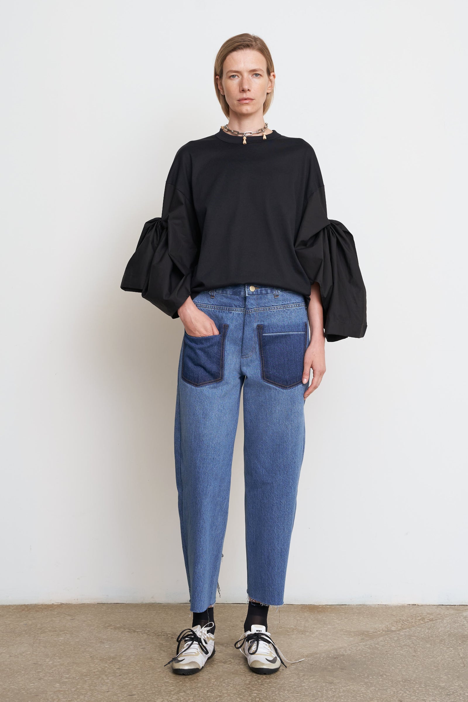WIDE TAPERED LEG PATCHWORK JEANS