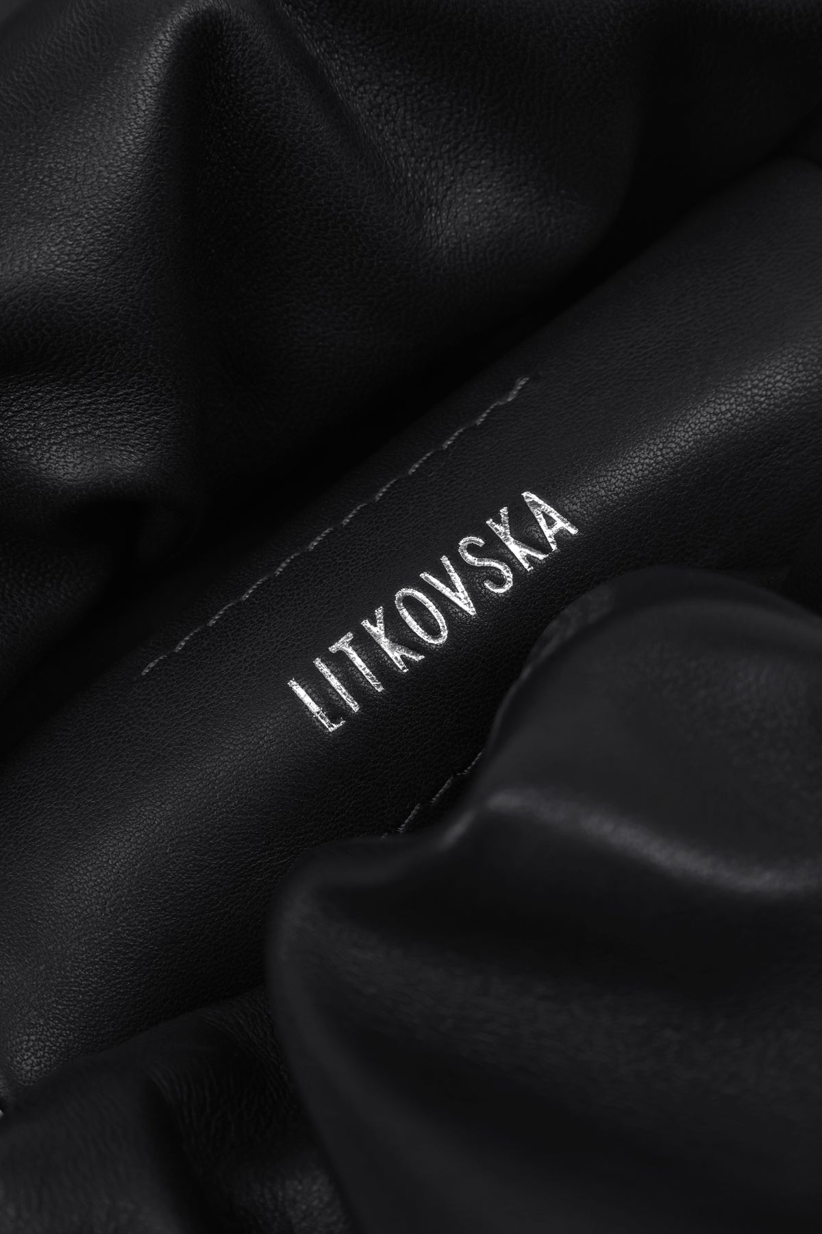 BESAGY MINI-BAG BLACK