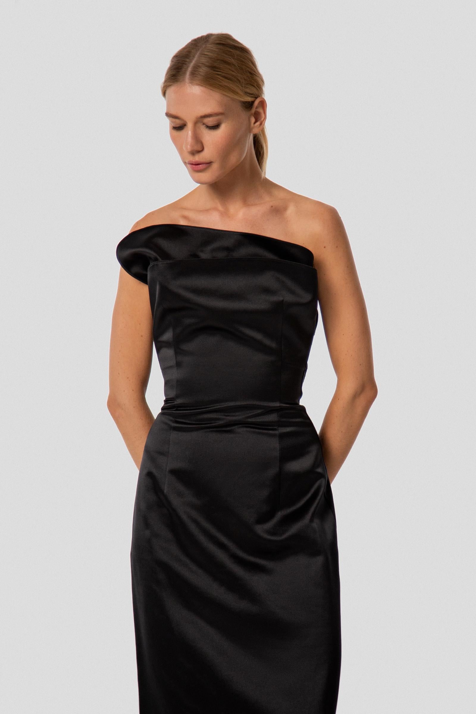 PETAL SLIM DRESS 1