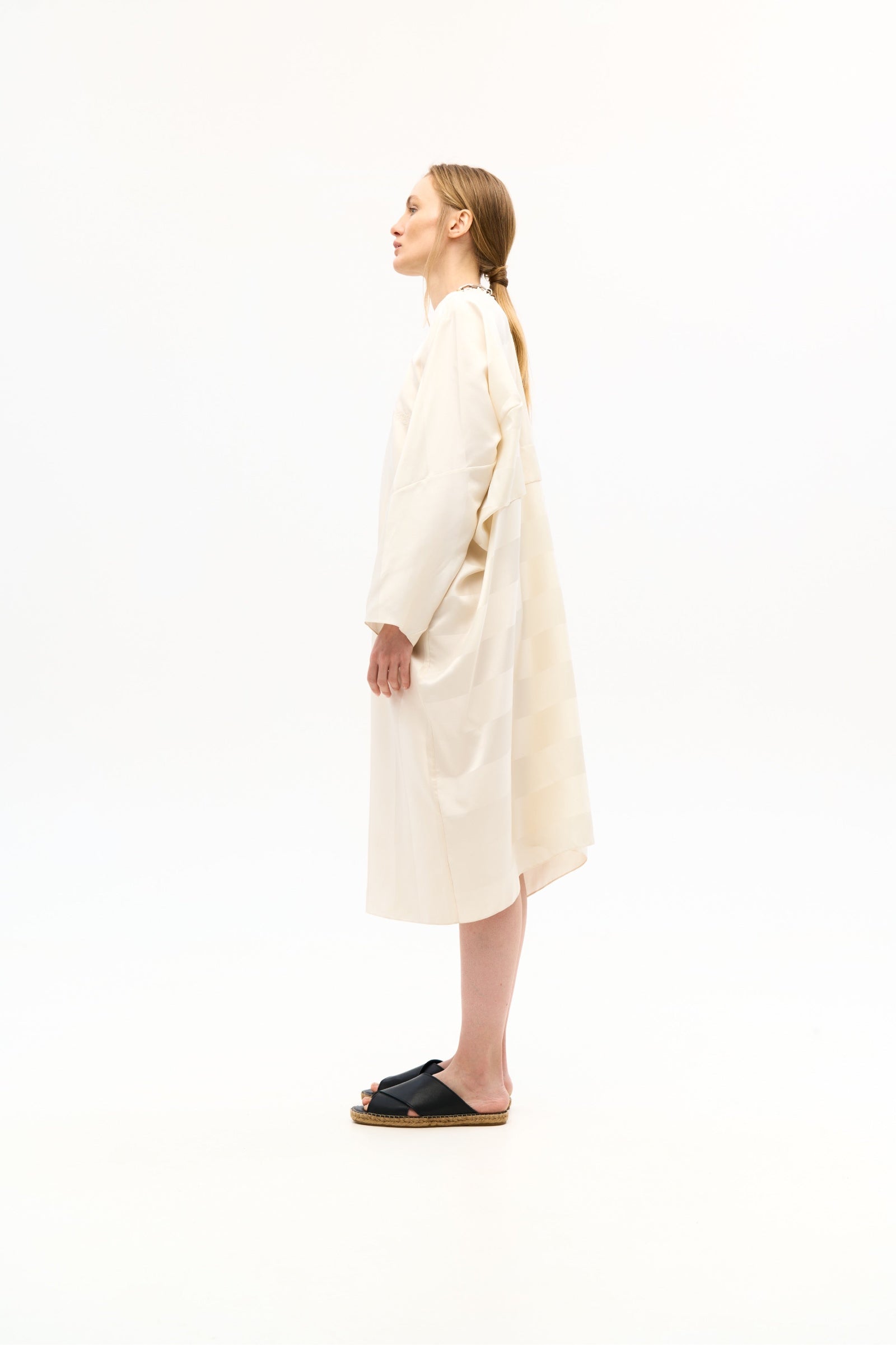 SILYANKA DRESS 1