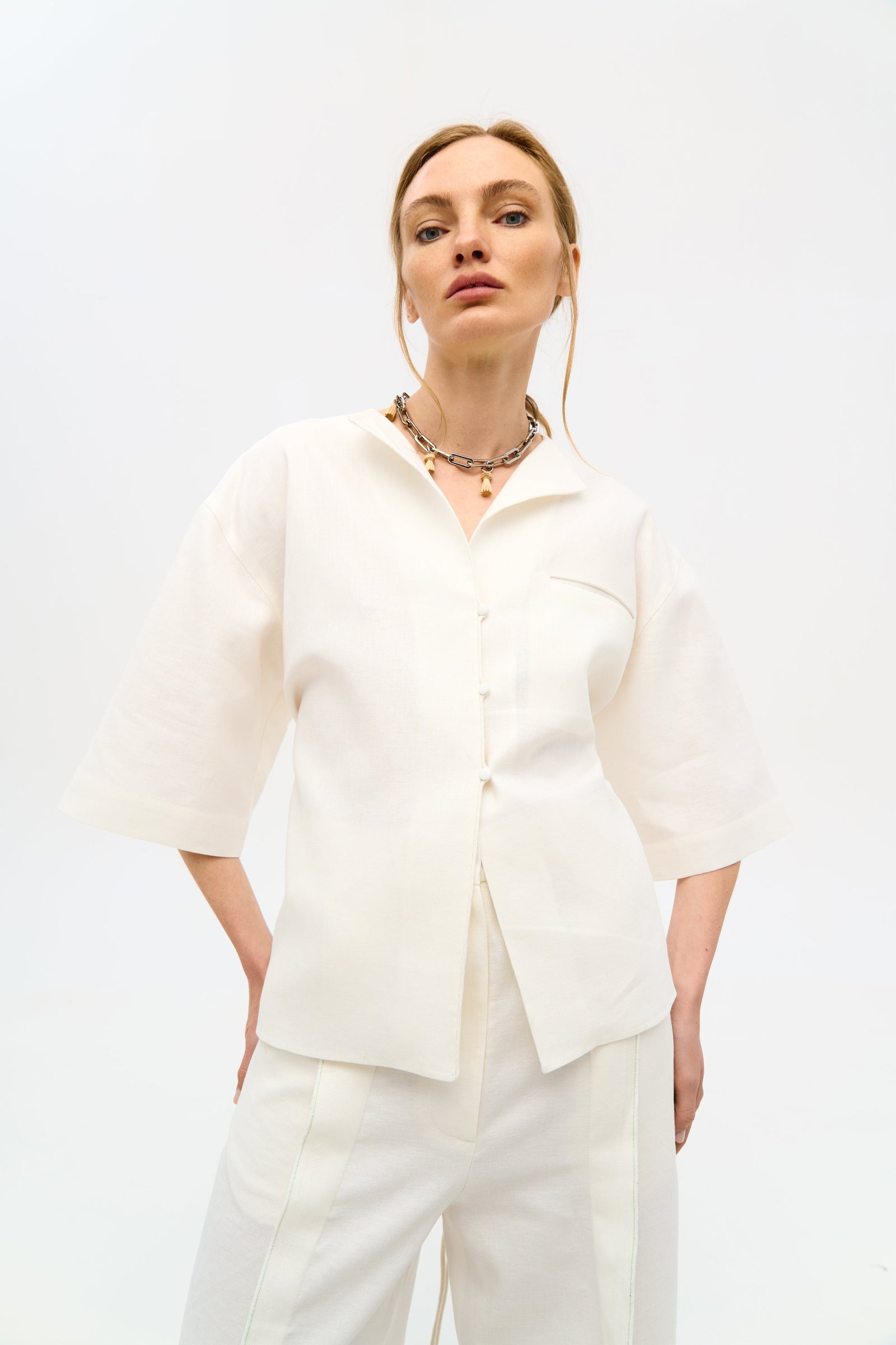 VESNYANKA BLOUSE 1